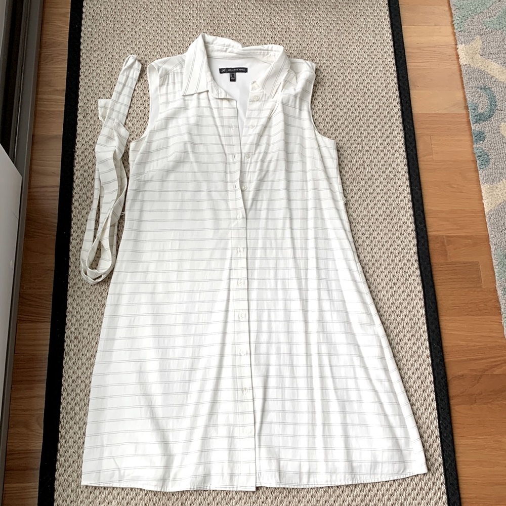 White shirt dress, sleeveless fully lined. excellent quality